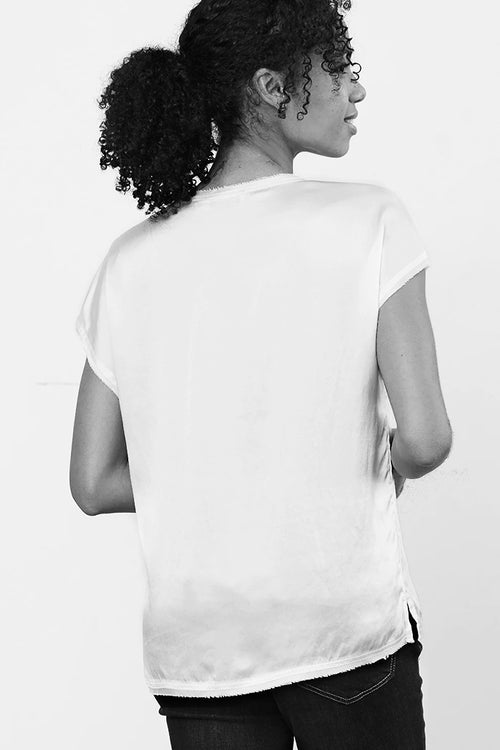 Go Silk Luxe Raw Revisited Tee in Glacier - Arielle Clothing
