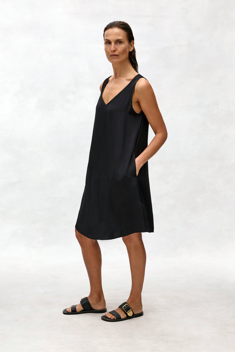 Mela Purdie F67 3630 Audrey Dress in Black - Arielle Clothing