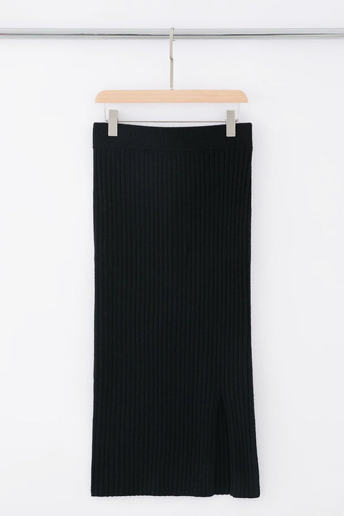 Aleger Cashmere Knit Pencil Skirt in Black - Arielle Clothing