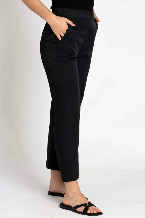 Mela Purdie Crop Pants in Black - Arielle Clothing